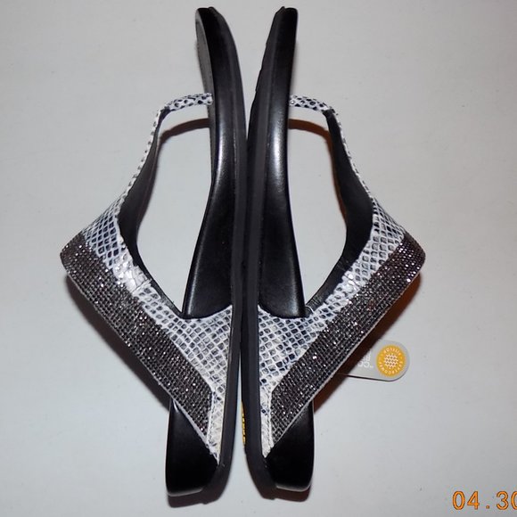 NIB FitFlop Banda Crystal Snake Mink Leather size 10 - Picture 10 of 15